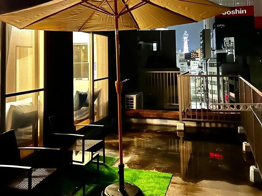 Apartman 黒門市場 なんば徒歩10分 広々としたバルコニースペース 最大9名様 Oszaka